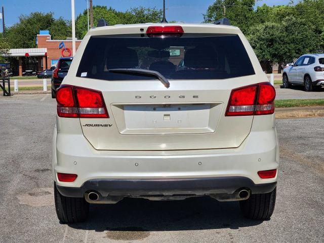 2014 Dodge Journey Vehicle Photo in DENTON, TX 76210-9321