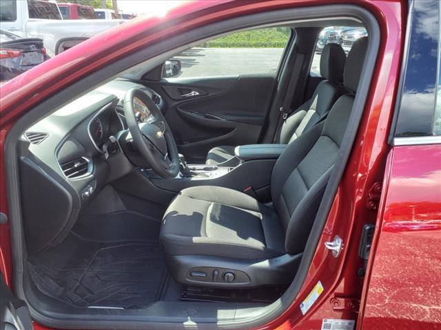 2025 Chevrolet Malibu Vehicle Photo in INDIANA, PA 15701-1897