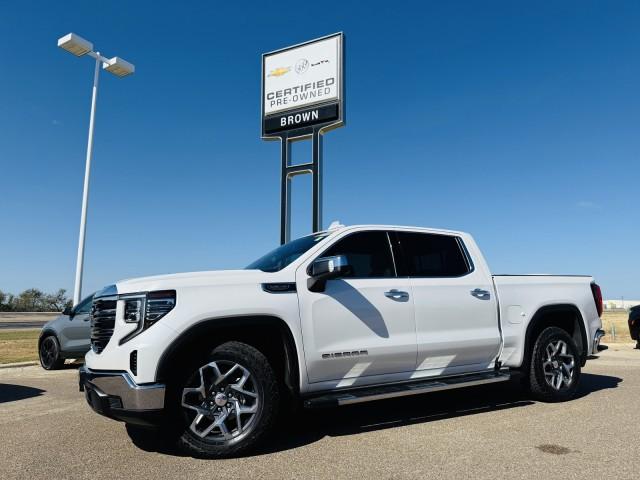 Used 2022 GMC Sierra 1500 SLT with VIN 3GTPHDED2NG649814 for sale in Eagle Pass, TX