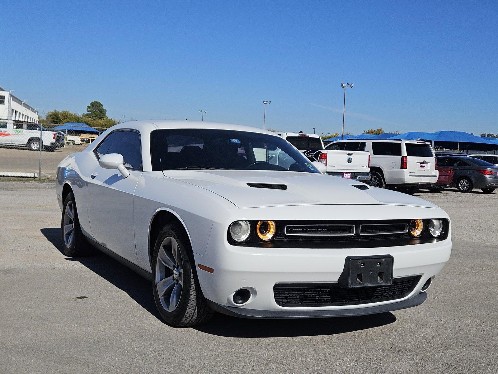 2016 Dodge Challenger Vehicle Photo in NORTH RICHLAND HILLS, TX 76180-7199