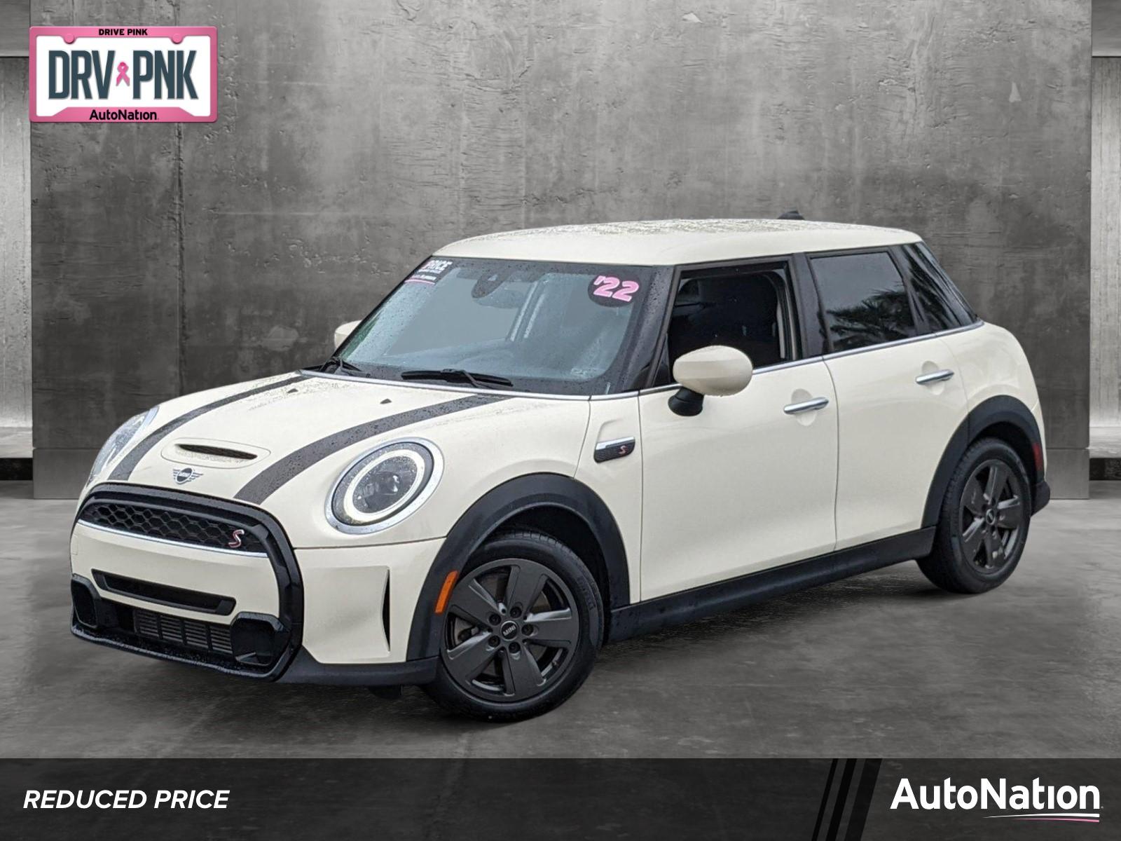 2022 MINI Cooper S Hardtop 4 Door Vehicle Photo in Orlando, FL 32811