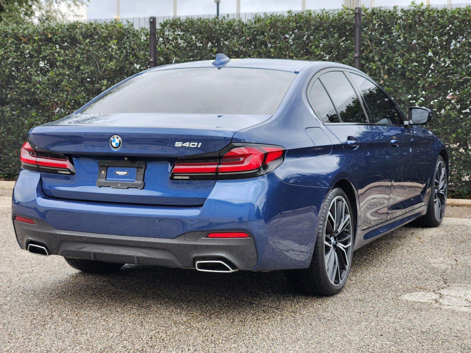 2022 BMW 540i Vehicle Photo in HOUSTON, TX 77079