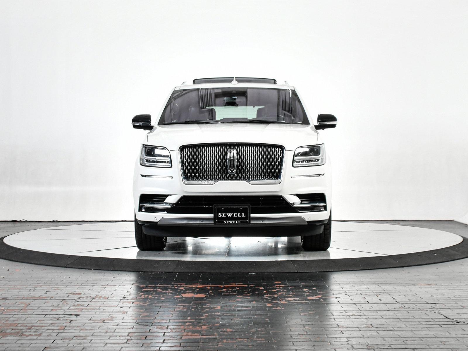 2020 Lincoln Navigator Vehicle Photo in DALLAS, TX 75235