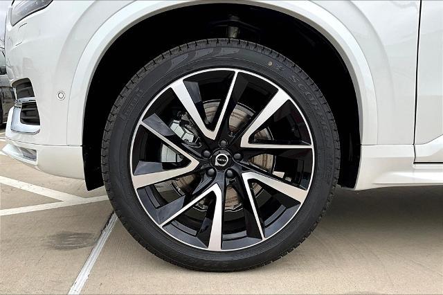 2025 Volvo XC90 Vehicle Photo in Grapevine, TX 76051