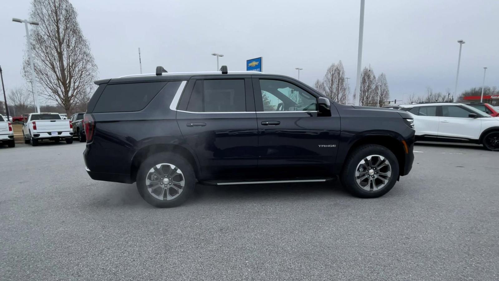 2025 Chevrolet Tahoe Vehicle Photo in BENTONVILLE, AR 72712-4322