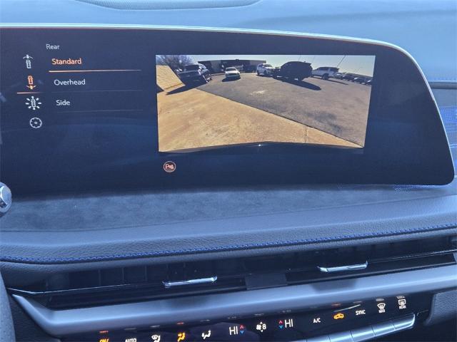 2025 Cadillac XT4 Vehicle Photo in Oklahoma City, OK 73114