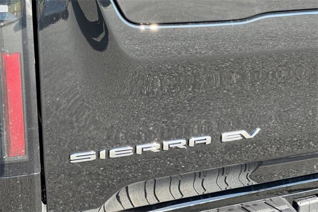 2025 GMC Sierra EV Vehicle Photo in ELK GROVE, CA 95757-8703