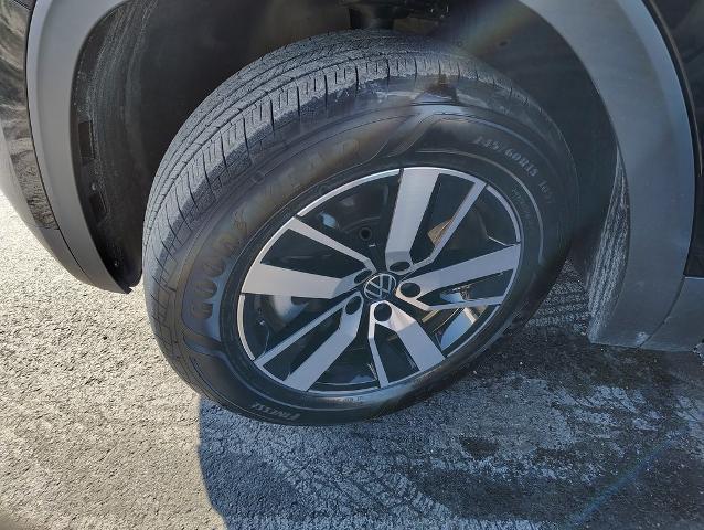 2022 Volkswagen Atlas Vehicle Photo in GREEN BAY, WI 54304-5303