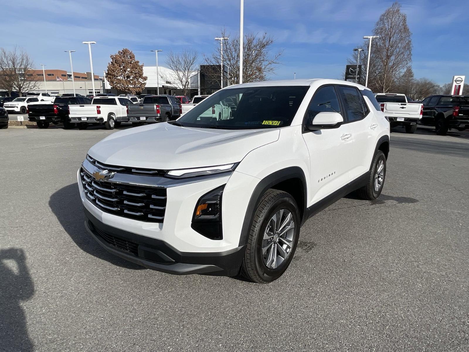 2025 Chevrolet Equinox Vehicle Photo in BENTONVILLE, AR 72712-4322