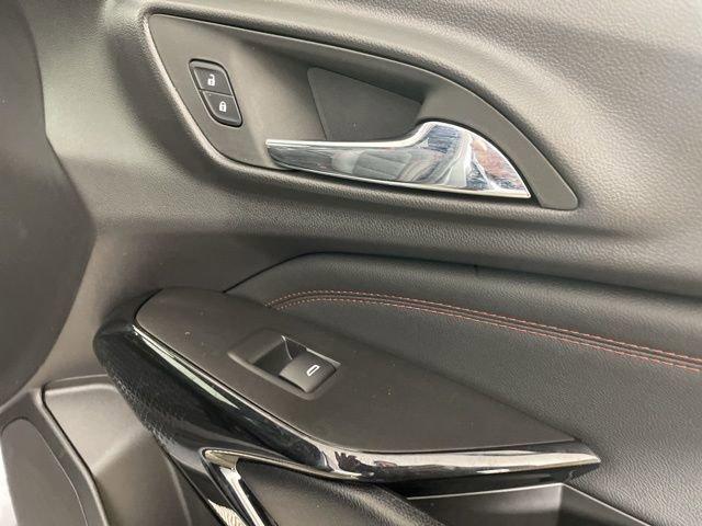 2025 Chevrolet Trax Vehicle Photo in PHOENIX, AZ 85014-3381