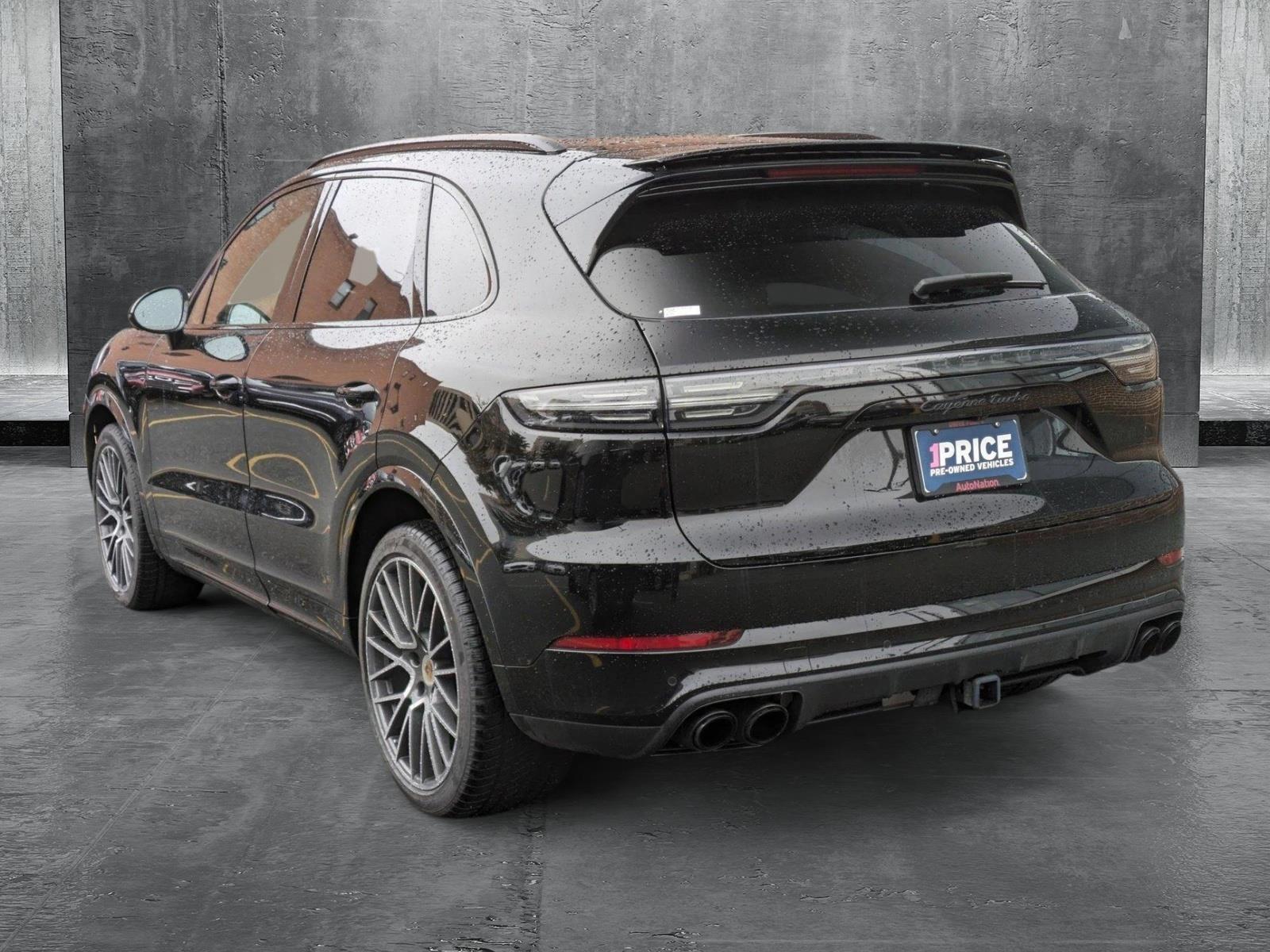 2023 Porsche Cayenne Vehicle Photo in Bethesda, MD 20852