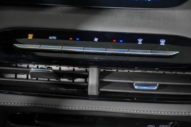 2025 Buick Enclave Vehicle Photo in PUYALLUP, WA 98371-4149