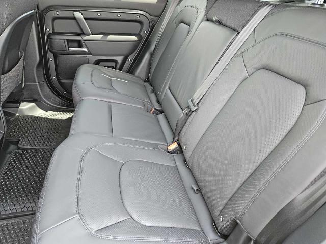 2025 Defender Vehicle Photo in AUSTIN, TX 78717