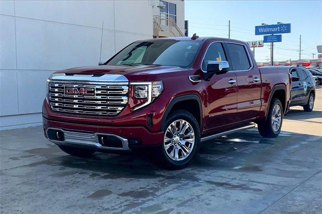 2022 GMC Sierra 1500 Vehicle Photo in TOPEKA, KS 66609-0000