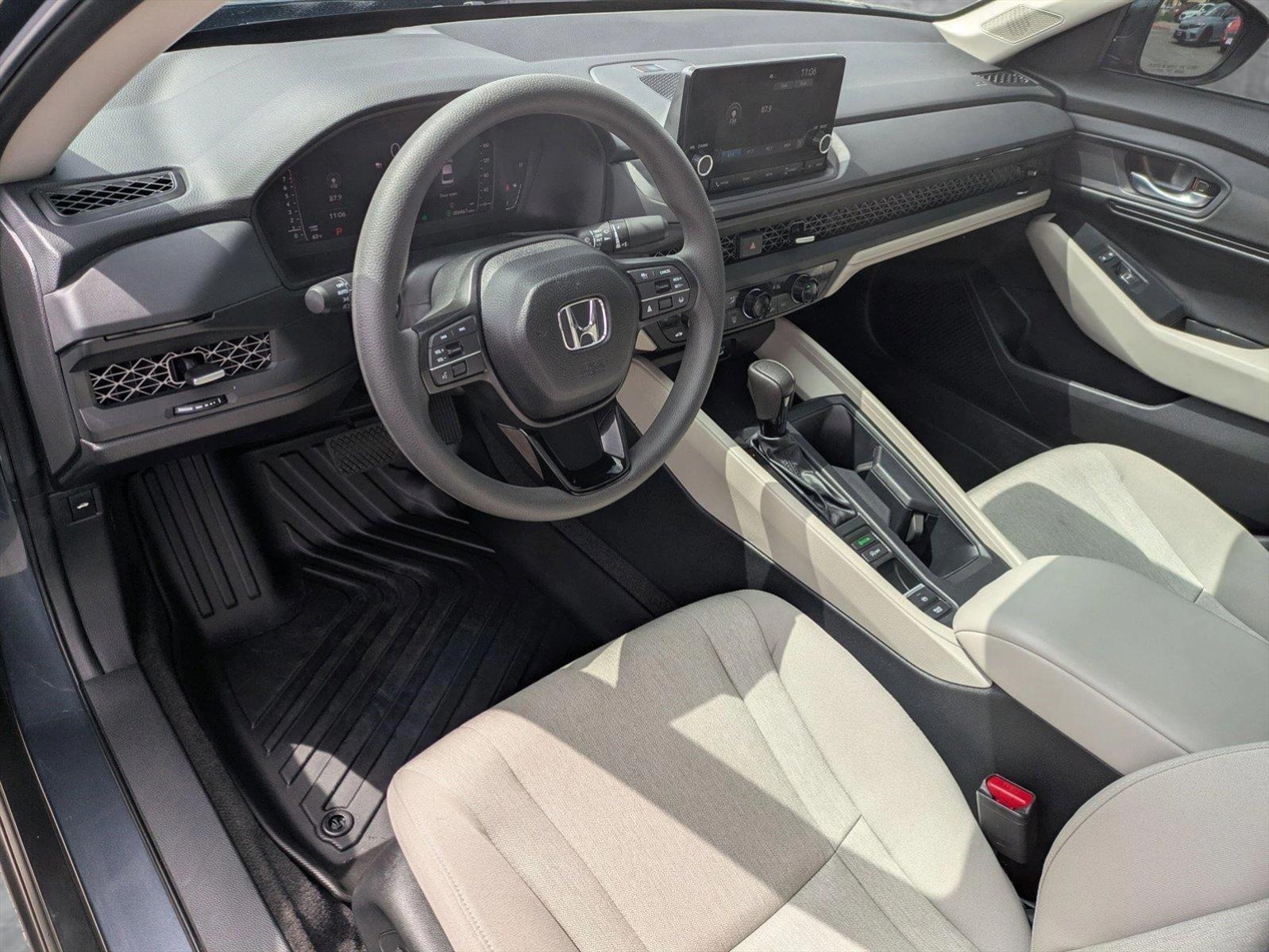 2025 Honda Accord Sedan Vehicle Photo in Valencia, CA 91355-1794