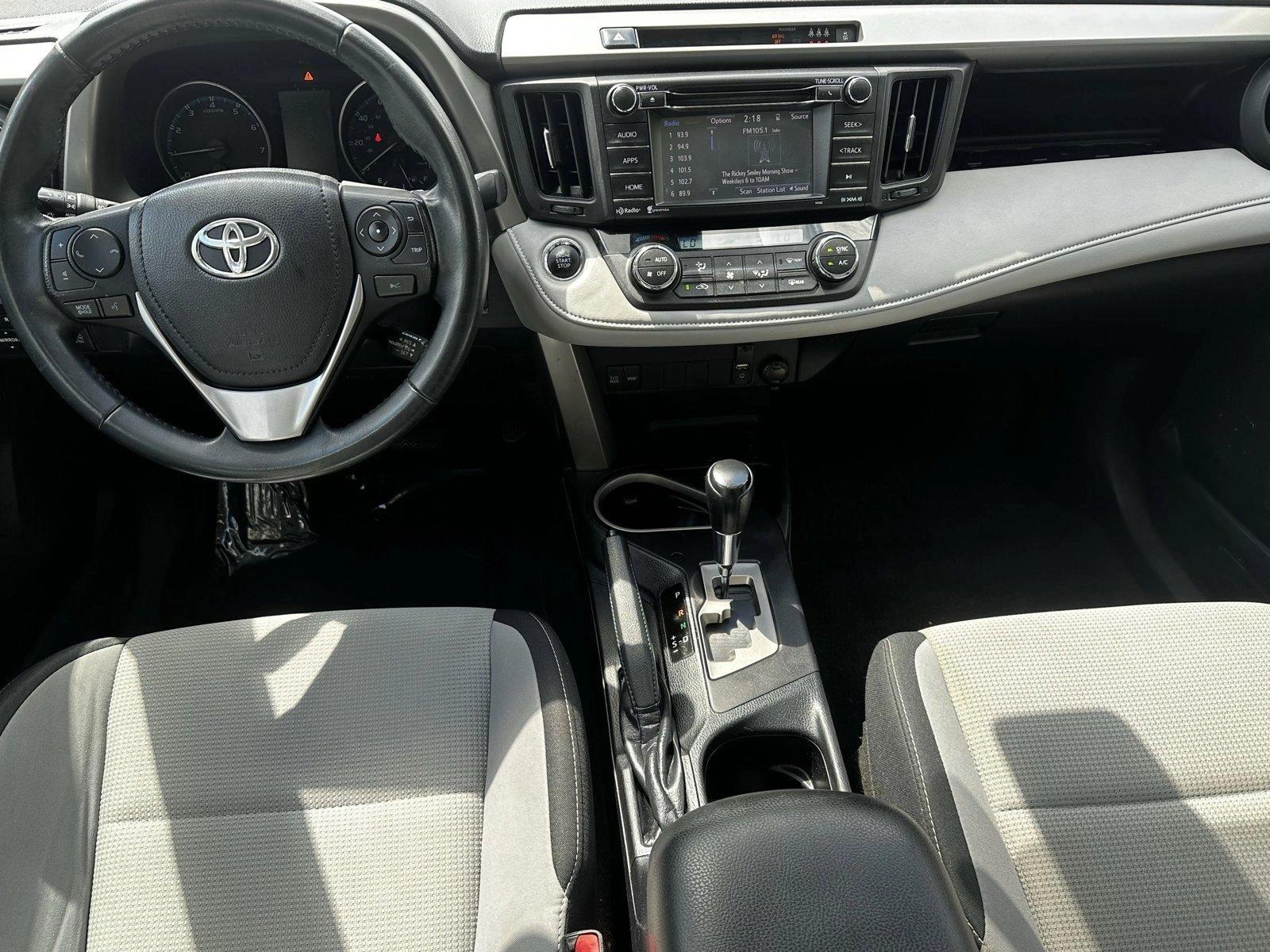 2018 Toyota RAV4 Vehicle Photo in Hollywood, FL 33021