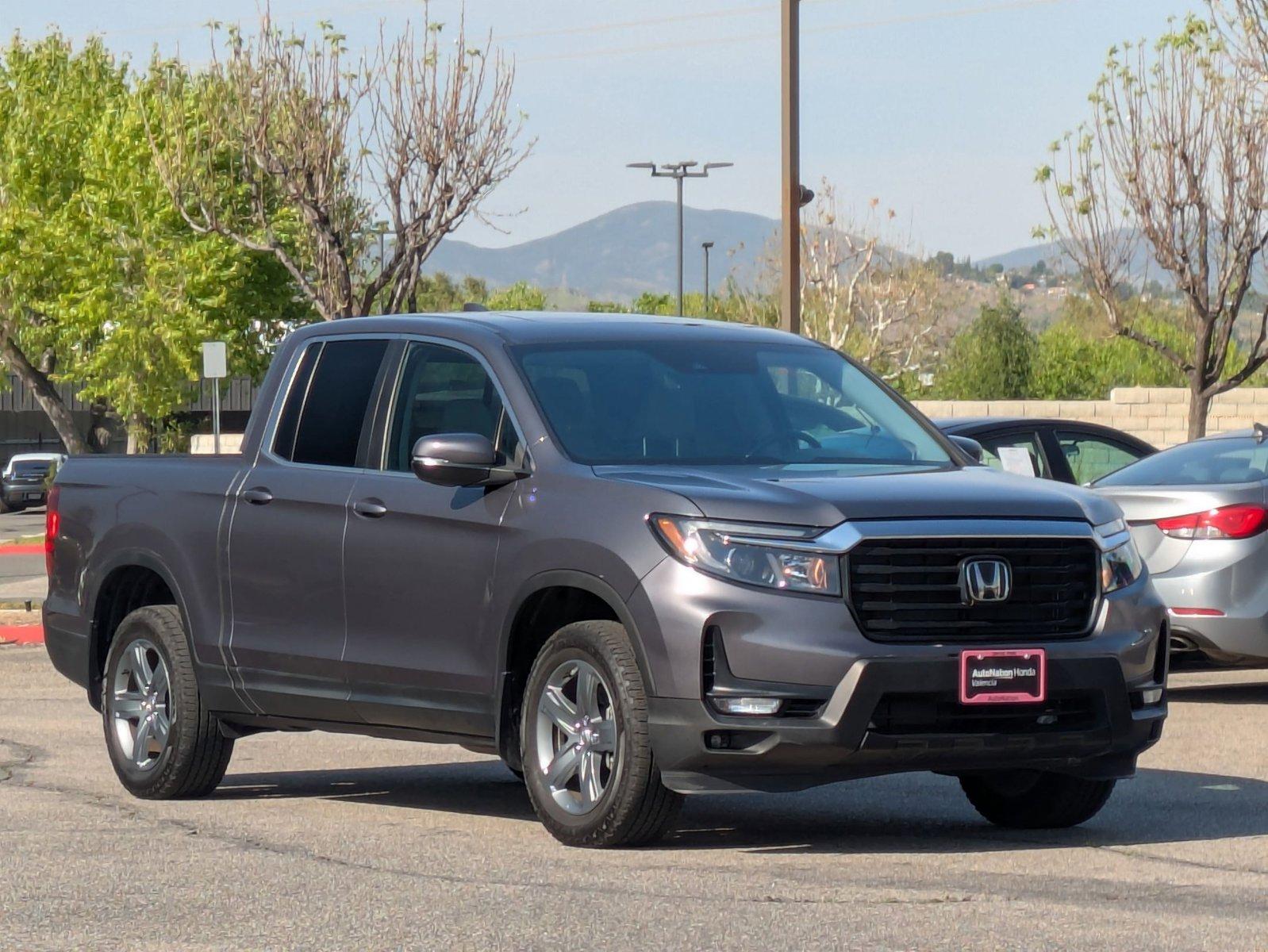 2023 Honda Ridgeline Vehicle Photo in Valencia, CA 91355