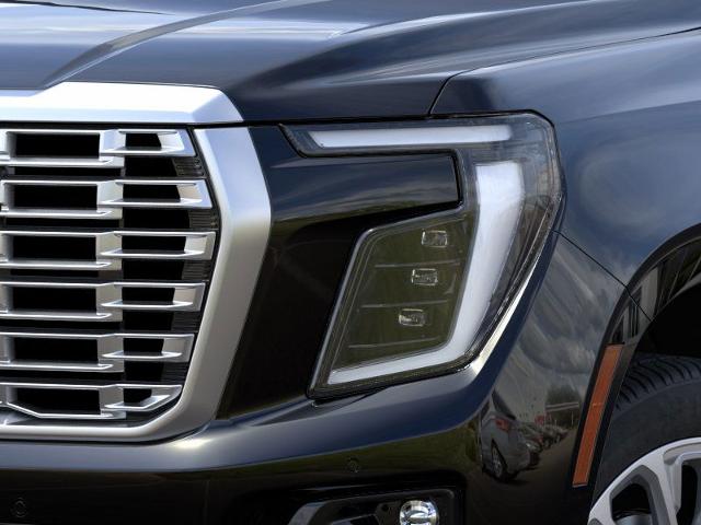 2025 GMC Yukon XL Vehicle Photo in MEDINA, OH 44256-9631