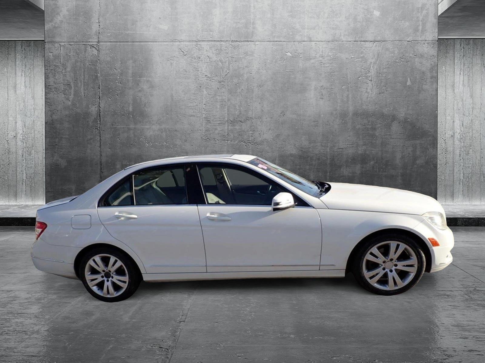 2010 Mercedes-Benz C-Class Vehicle Photo in DENVER, CO 80221-3610