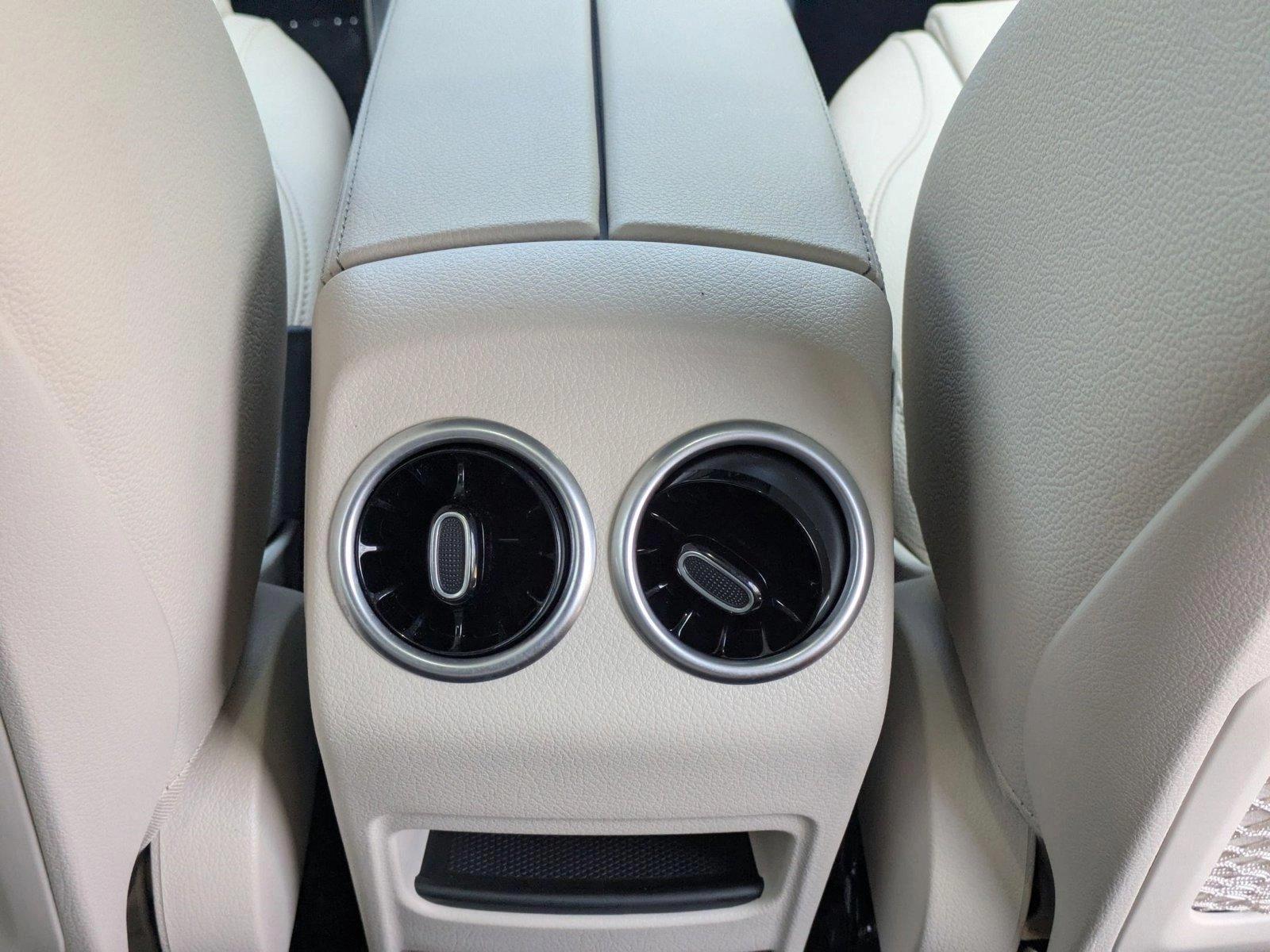 2024 Mercedes-Benz EQB Vehicle Photo in Sarasota, FL 34231