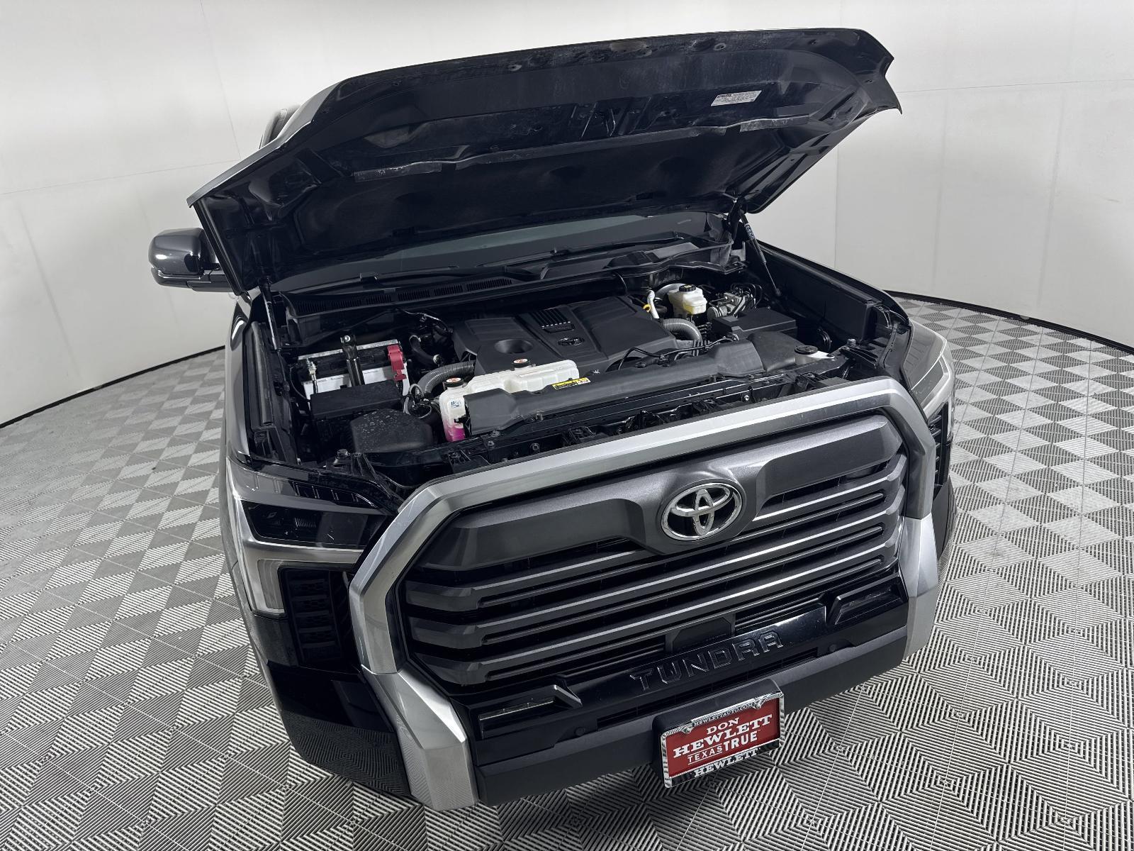 2023 Toyota Tundra 4WD Vehicle Photo in GEORGETOWN, TX 78626-7508