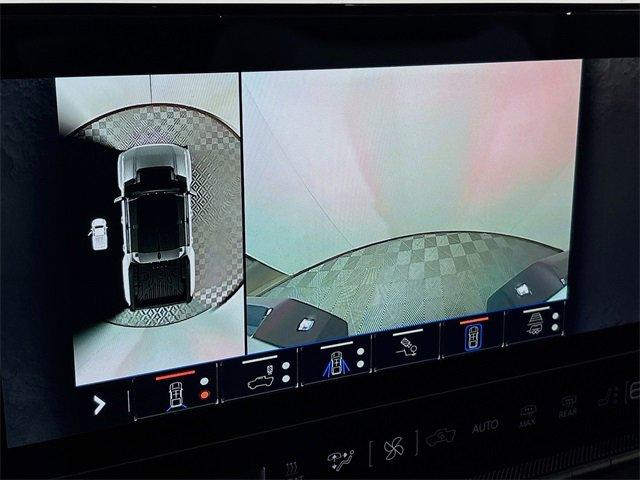 2024 GMC HUMMER EV Pickup Vehicle Photo in PUYALLUP, WA 98371-4149