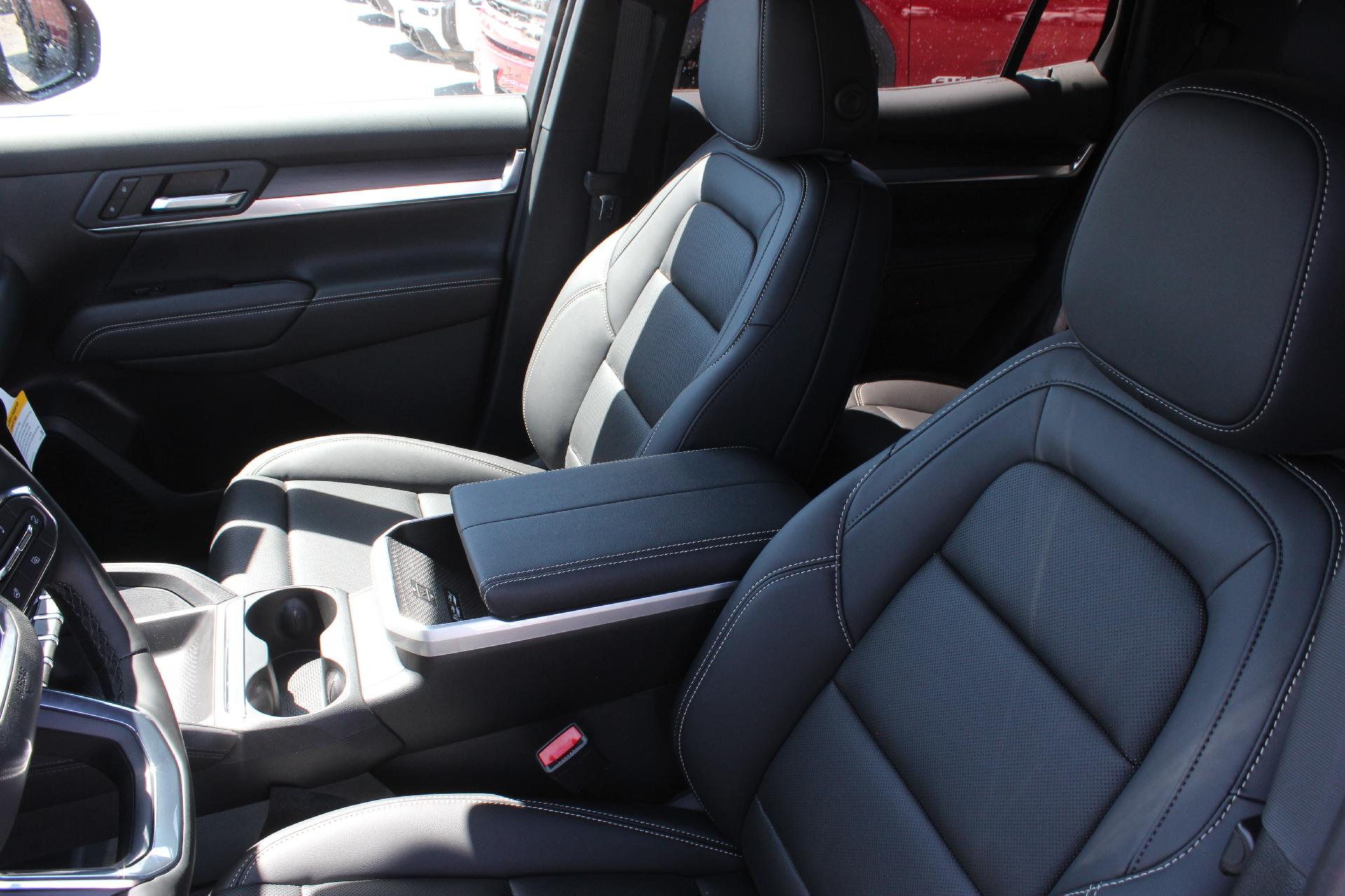 2026 GMC Terrain Vehicle Photo in AURORA, CO 80012-4011