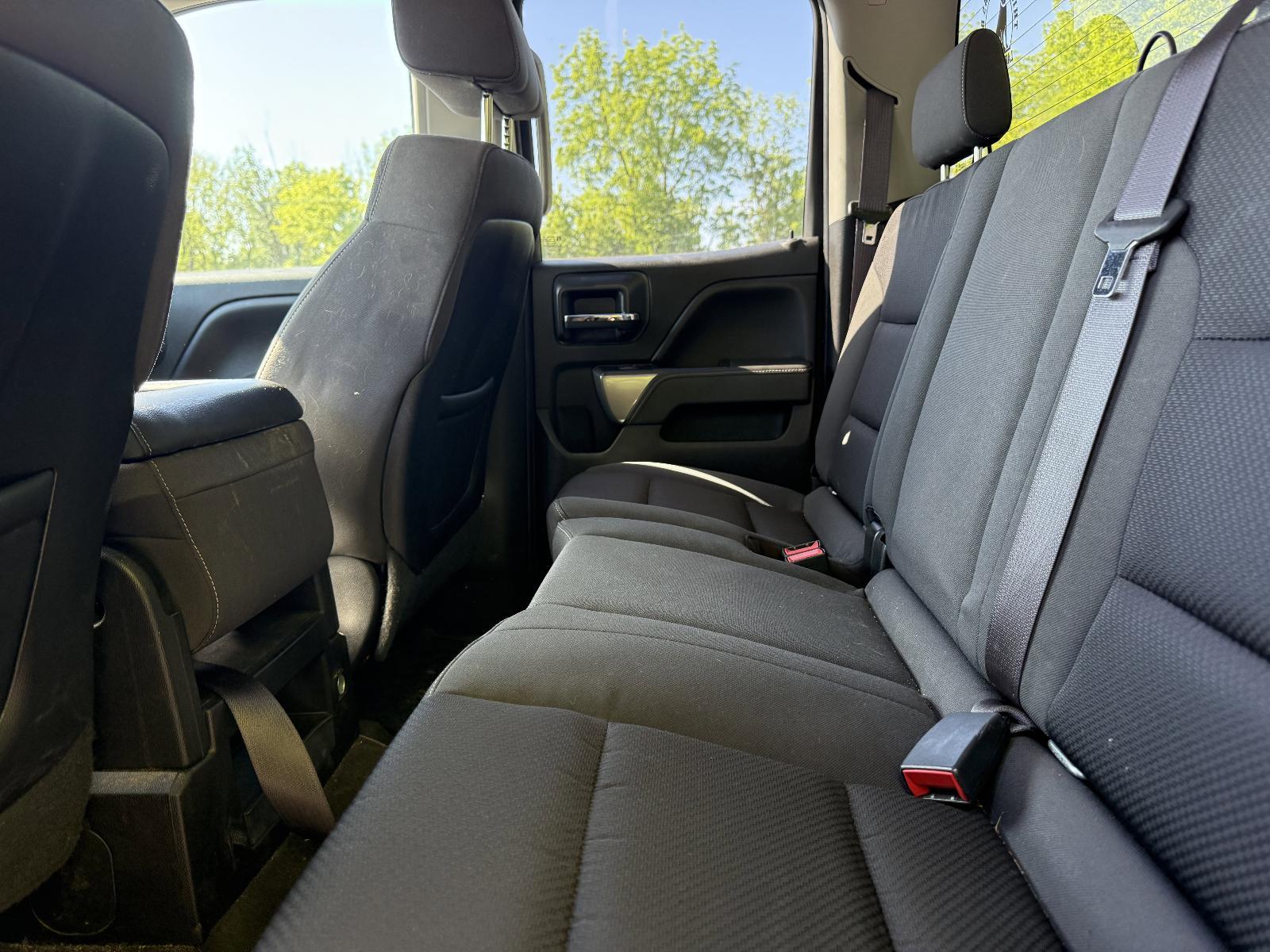 2015 Chevrolet Silverado 1500 Vehicle Photo in Harrisburg, PA 17111