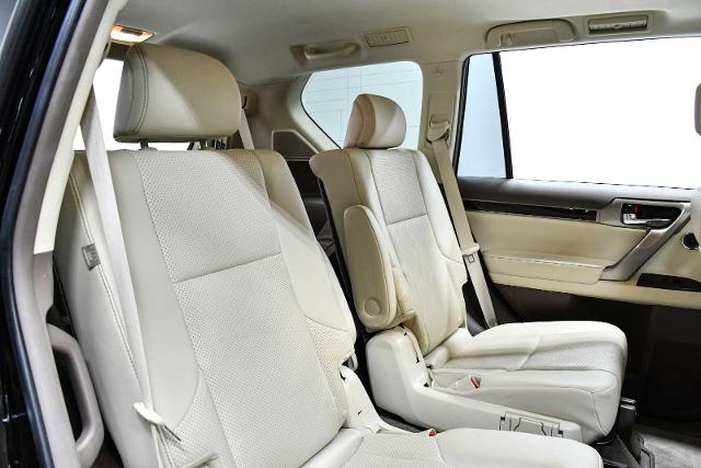 2017 Lexus GX 460 Vehicle Photo in DALLAS, TX 75235
