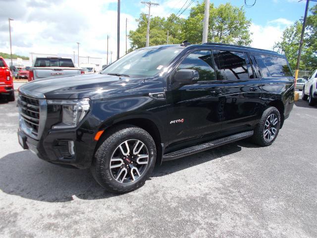 2024 GMC Yukon XL Vehicle Photo in LOWELL, MA 01852-4336