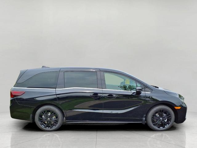 2025 Honda Odyssey Vehicle Photo in Oshkosh, WI 54904