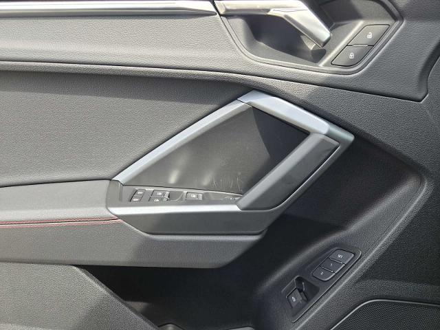 2025 Audi Q3 Vehicle Photo in SUGAR LAND, TX 77478