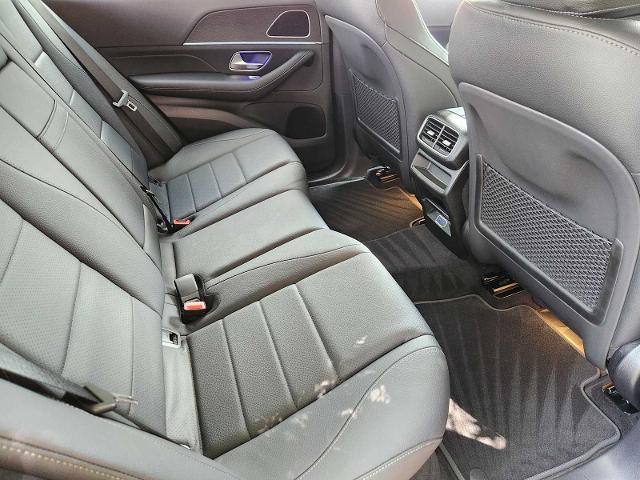 2025 Mercedes-Benz GLE Vehicle Photo in HOUSTON, TX 77079