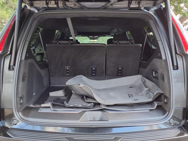 2024 Cadillac Escalade ESV Vehicle Photo in San Antonio, TX 78230-1001