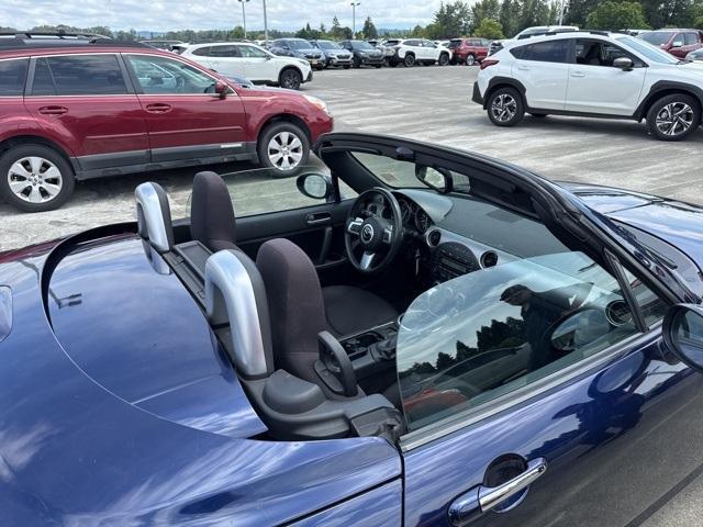 2010 Mazda MX-5 Miata Vehicle Photo in Puyallup, WA 98371