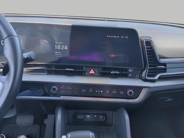 2023 Kia Sportage Vehicle Photo in Green Bay, WI 54304
