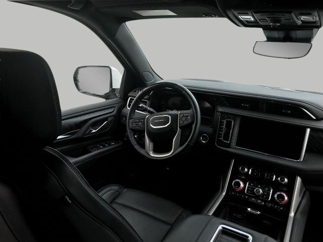 2024 GMC Yukon XL Vehicle Photo in GREEN BAY, WI 54303-3330
