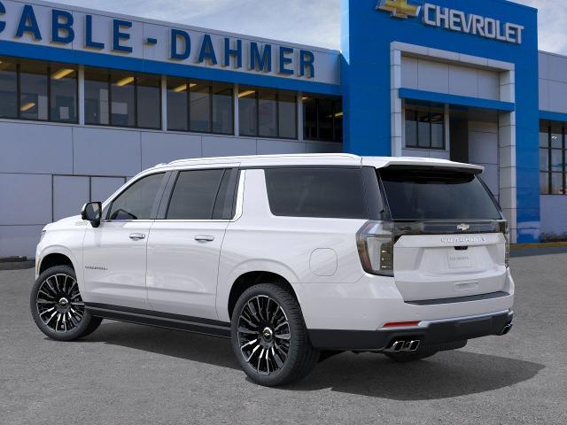 2025 Chevrolet Suburban Vehicle Photo in KANSAS CITY, MO 64114-4502