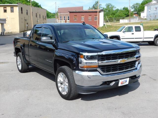 Used 2018 Chevrolet Silverado 1500 LT with VIN 1GCVKREC6JZ185580 for sale in Honaker, VA