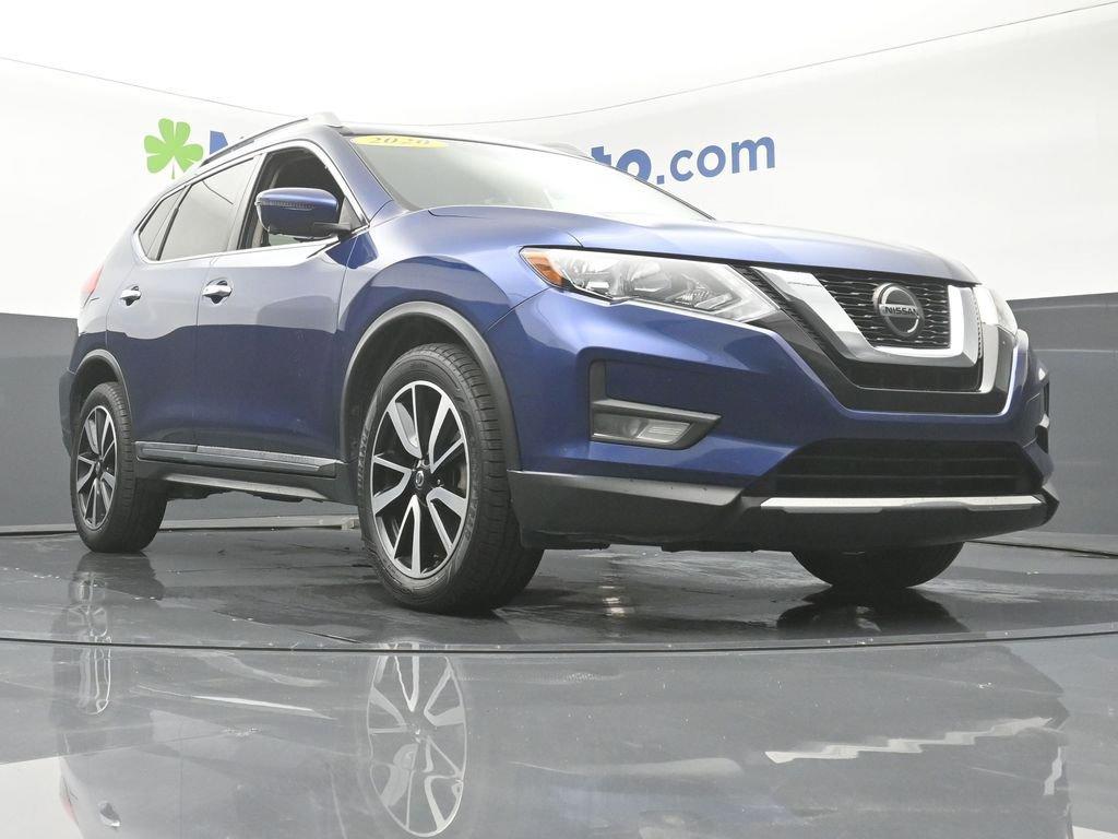 2020 Nissan Rogue Vehicle Photo in Marion, IA 52302