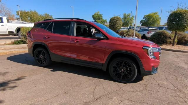 2024 GMC Terrain Vehicle Photo in GOODYEAR, AZ 85338-1310