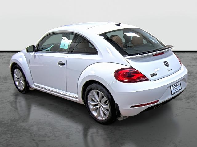 Used 2017 Volkswagen Beetle Classic with VIN 3VWF17AT6HM627719 for sale in Hannibal, MO