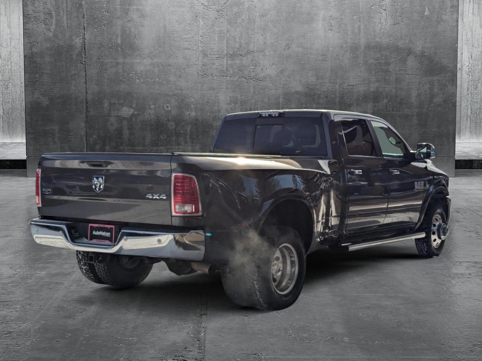 2018 Ram 3500 Vehicle Photo in LONE TREE, CO 80124-2750