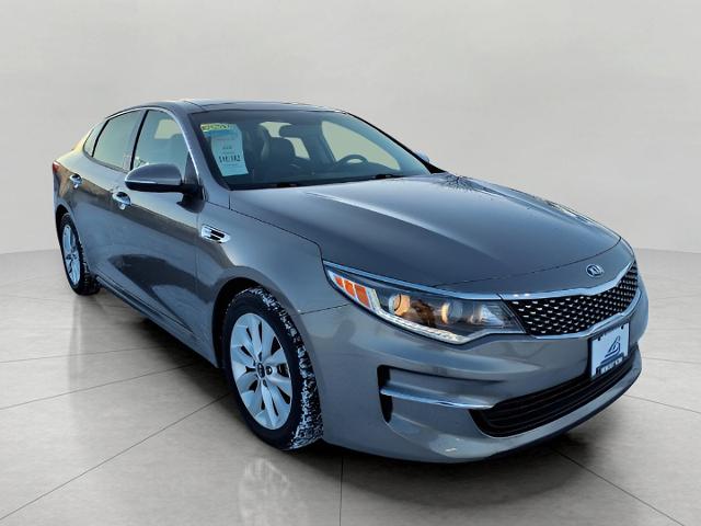 2016 Kia Optima Vehicle Photo in Oshkosh, WI 54904