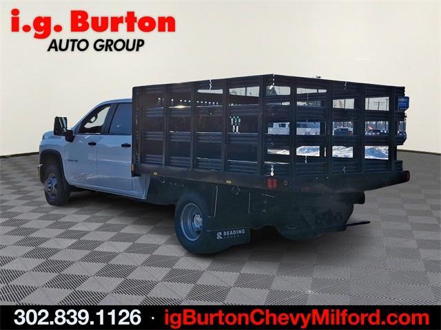 2024 Chevrolet Silverado 3500 HD Chassis Cab Vehicle Photo in MILFORD, DE 19963-6122