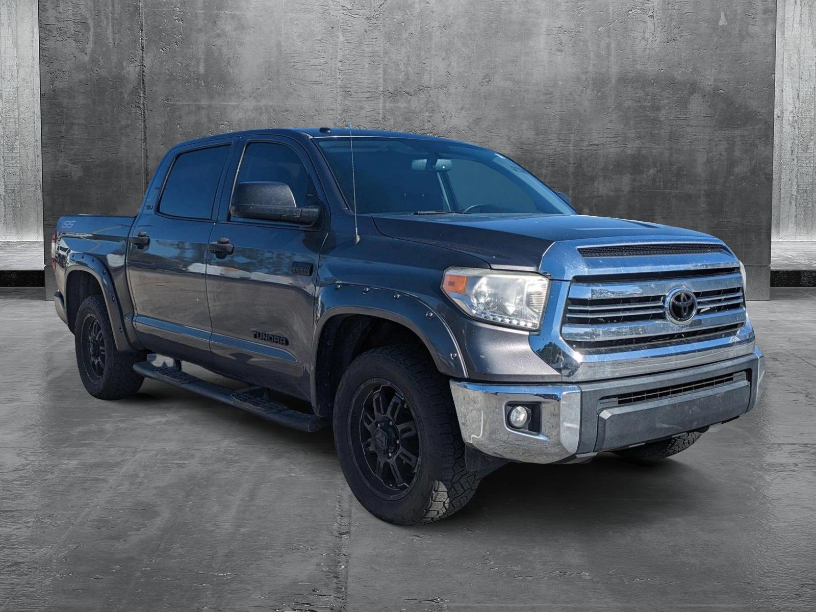 2016 Toyota Tundra 4WD Truck Vehicle Photo in Jacksonville, FL 32244