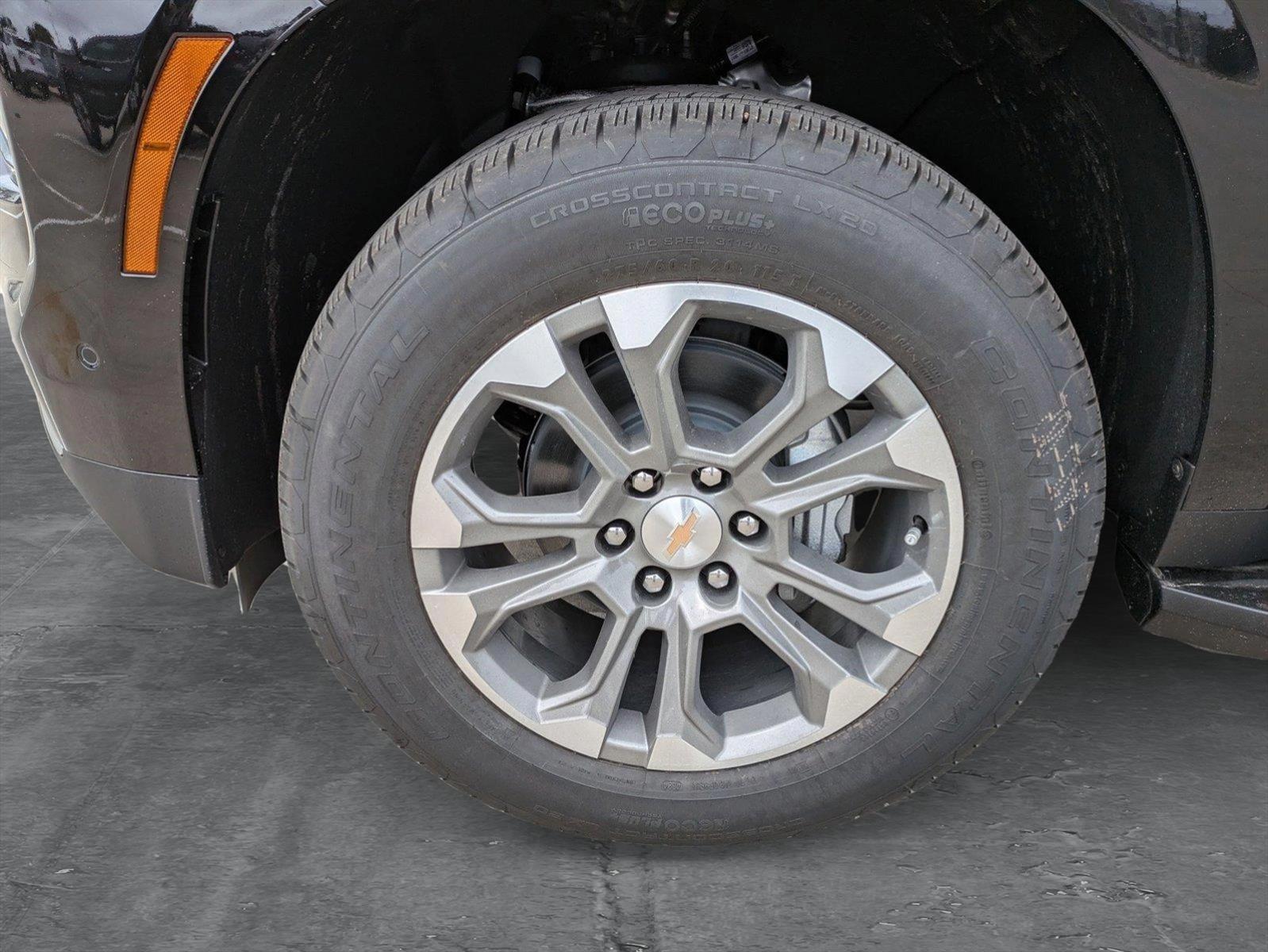 2025 Chevrolet Suburban Vehicle Photo in CORPUS CHRISTI, TX 78412-4902