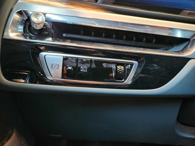 2025 Cadillac LYRIQ Vehicle Photo in HOUSTON, TX 77079