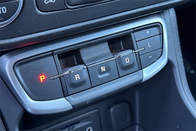 2024 GMC Terrain Vehicle Photo in ELK GROVE, CA 95757-8703