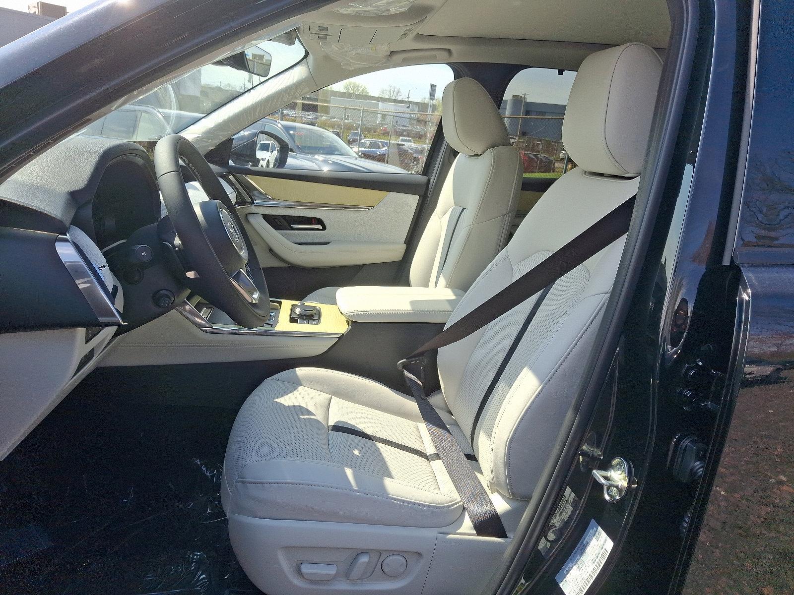 2025 Mazda CX-90 Vehicle Photo in Trevose, PA 19053
